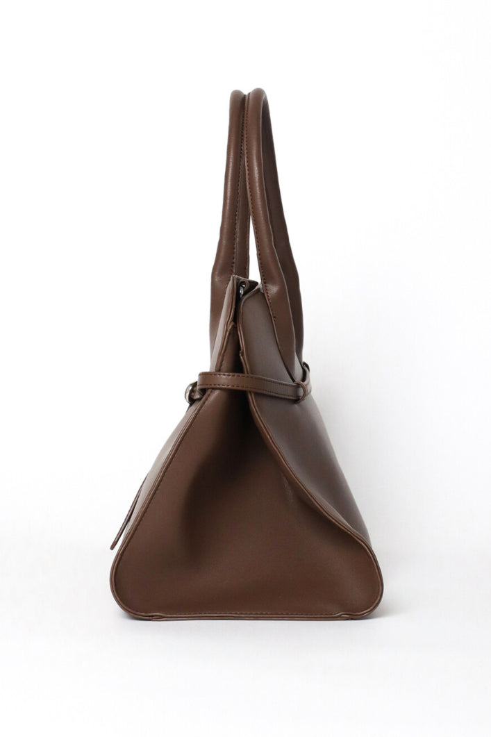 [Cowhide] Belted handbag
